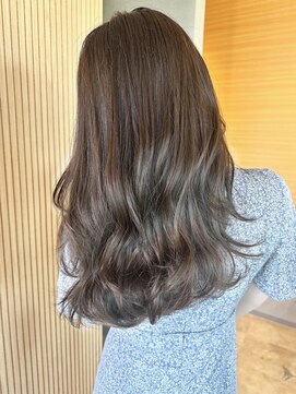 イェル(ELL.) ヘーゼルベージュ☆大人波巻きロング20代30代