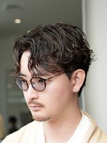 リロン 新宿(RIRON)&nbsp;センターパート/ルーズパーマ/フェザーパーマ/大人男子/ビジネス