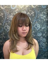 レヴェヘア rever hair&nbsp;バタフライカット