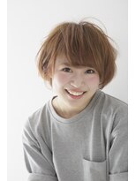 アドラーブル 万代店 (adorable)&nbsp;【adorable】ラフかわ/くすみベージュ×フェザーショートボブ☆