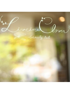 Live in Clover beauty lab