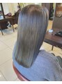 アース コアフュールボーテ 上越店(EARTH coiffure beaute) シルバーアッシュ*複雑な履歴もブリーチで修正できます。