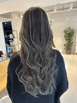 シェーン 仙台駅広瀬通店(schon)&nbsp;透明感×ハイライト