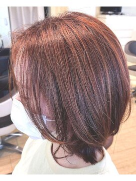 ヘアーアンドメイク マニス(hair&make manis) 大人女性白髪ぼかしハイトーンブラウン 軽めショート