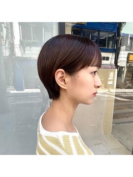 フェイス 石川町 (FACE) くびレイヤー韓国風小顔マッシュショート羽バング/HONOKA