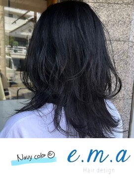エマヘアデザイン(e.m.a Hair design) ネイビーカラー