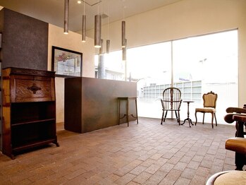 HAIR MAKE addict -アディクト-