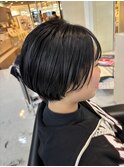 ショートボブ
