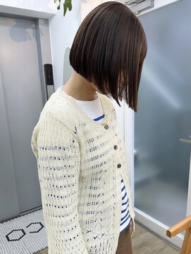 イコ 表参道原宿(ico) アッシュベージュ ミニボブ LAケラチントリートメント