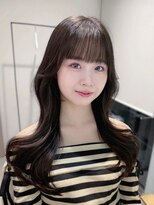 ティア(Tia.)&nbsp;(韓国風/くびれヘア/縮毛矯正/前髪/韓国レイヤー/小顔)