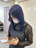 シャルム(charme) 濃いめのブルーカラー、ブリーチ