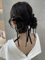 ヴィサージュアクト(VISAGE a.c.t) ツインシニヨンアレンジ♪