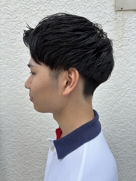 イッヒ 茅ヶ崎(IHHI) メンズショート/ツーブロック/ブルーブラック