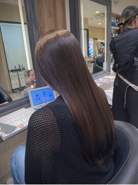 ケンジ 横須賀中央(KENJE) 縮毛矯正履歴のカラーもお任せ下さい♪♪