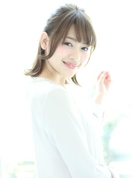 クィーンズガーデンバイケーツーギンザ(QUEEN’S GARDEN by K two GINZA) [K-two銀座]春のエアリーミディ夏のヘアアレンジ