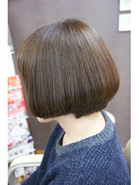 チチカカ(chichikaka) 営業ビフォーアフター、表面縮毛矯正+トリートメント