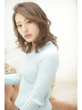 マカナ(makana) 色っぽミディ