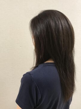 コム(com by neolive) ロングウルフレイヤースタイル2