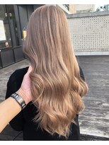 ラピス 名古屋 栄店(Lapis)&nbsp;【Lapis 名古屋　栄店】blond beige