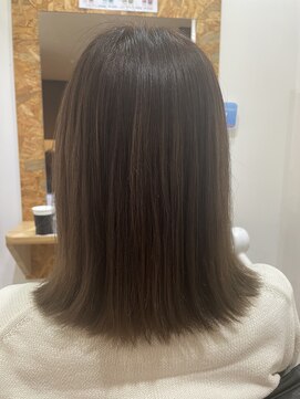 ウタ(uta) 【あおき ひかる】白髪染め卒業!