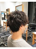 波巻きスパイラルパーマメンズスタイルツーブロック束感パーマ
