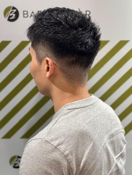 バーバーバー 四谷(BARBER-BAR) 大人の刈り上げスタイル