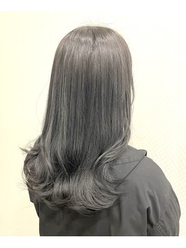 ムーア(MUA) 【MUA 札幌】暗めグレージュ×しっとりトリートメント