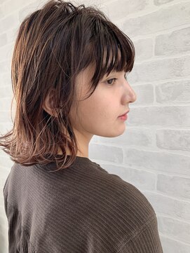 ユニック ウメダ(unique UMEDA) 外はねミディアム+グラデーションカラー