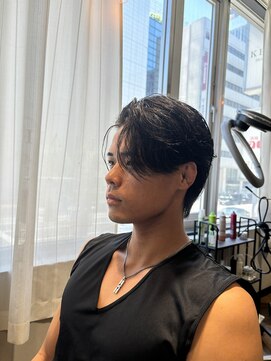 ハイル(KHAIR) ラフにかき上げショート 大人セクシー《谷 昂将》