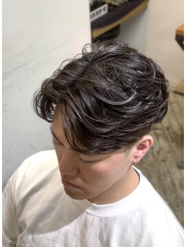 エルオム(EL.HOMME) 『HIRAI』曲がる縮毛矯正