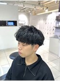 黒髪メンズマッシュ無造作