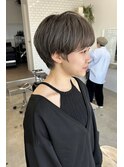 グレージュ×マッシュショート