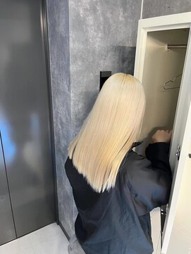 ワンズミラー 立川(ONE'S MIRROR) イメチェン/レッドブラウン/フルバング/似合わせカット/立川駅