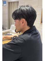 ピークアブー アヴェダ 池袋東武(PEEK-A-BOO AVEDA) 大人センターパート ビジネスマン ツーブロック 30代