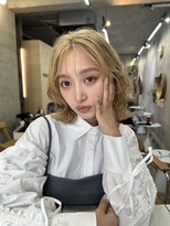 バド(bado)&nbsp;ベージュカラー/透明感カラー／レイヤーカット／髪質改善/本町