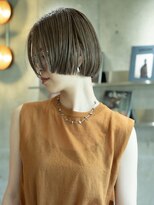 スーク(Suq.) ハイライト×前上がりボブ