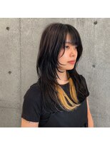 ニチカ(NYCHIKA)&nbsp;軽やかな毛束感を楽しむレイヤーカット