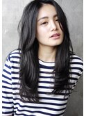 くせ感黒髪ロングレイヤー