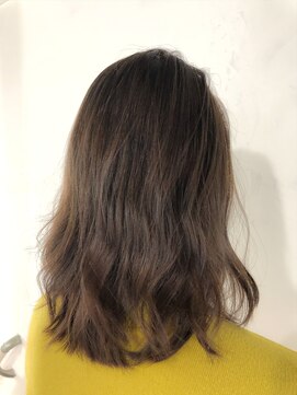 アンフィドットドゥルドゥ(AnFye.dueldo) AnFye.dueldo抜け間艶ベージュカラー