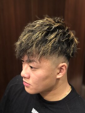 ヒロギンザ 八重洲店(HIRO GINZA) ハイライトツイストスキンフェード