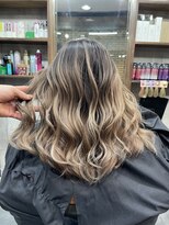 ラフ(LAFF)&nbsp;#黒髪#ボブルフ#ネビージュ#小顔#ワンレン