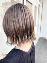 ヘアリゾート クオリア(hair resort Quaria by piece) 外ハネショートボブ×3Dハイライトカラー☆