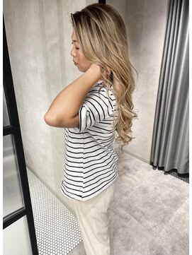 アコ(Aco) ★オリジナルハイライトバレイヤージュ★