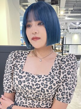 アルバム 池袋(ALBUM) オーシャンブルーボブ_斜めバンググレージュカラー_39321