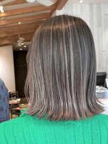 リード バイ ラグーン(LEAD by LAGOON)&nbsp;ミルクティーベージュダブルカラーハイライトバレイヤージュ