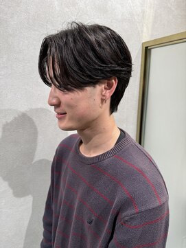 ゼスト リル 新宿(ZEST lill) カルマパーマ ニュアンスパーマ センターパート 新宿