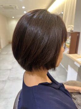 ソルエココ(seule et coco)の写真/【南森町駅徒歩5分】骨格に合わせたカットは"持ちがいい"と好評！毎日のスタイリングもノンストレスに◎