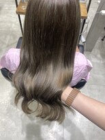 フェリア 渋谷(Feria)&nbsp;【Feria 渋谷】イルミナカラー×グレージュ "Tsuyuki"