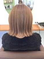 アノー(anneau) 【ダブルカラー☆】ベージュカラー×軽ボブ
