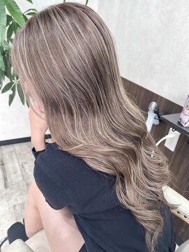ベルヘアーデザイン 堺東(Belle hair Design) ハイライトレイヤーカットイルミナカラー堺東20代30代40代